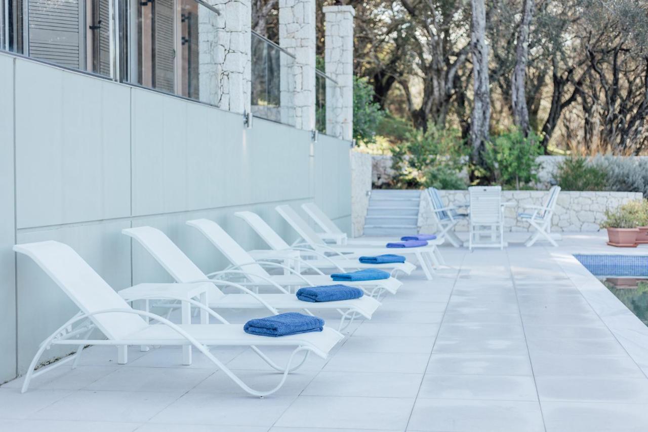 Villa Breeze & Villa Coco By Konnect, Avlaki Beach Kassiopi Exterior foto
